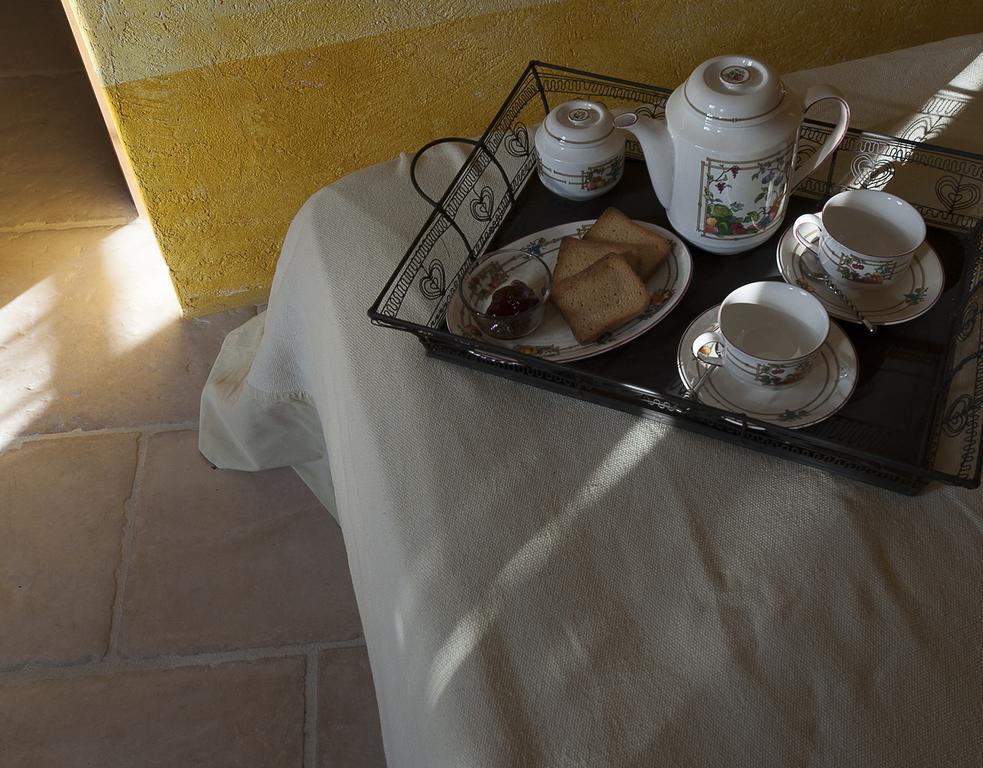 Dimora Casanoja Guest House โนซิ ห้อง รูปภาพ